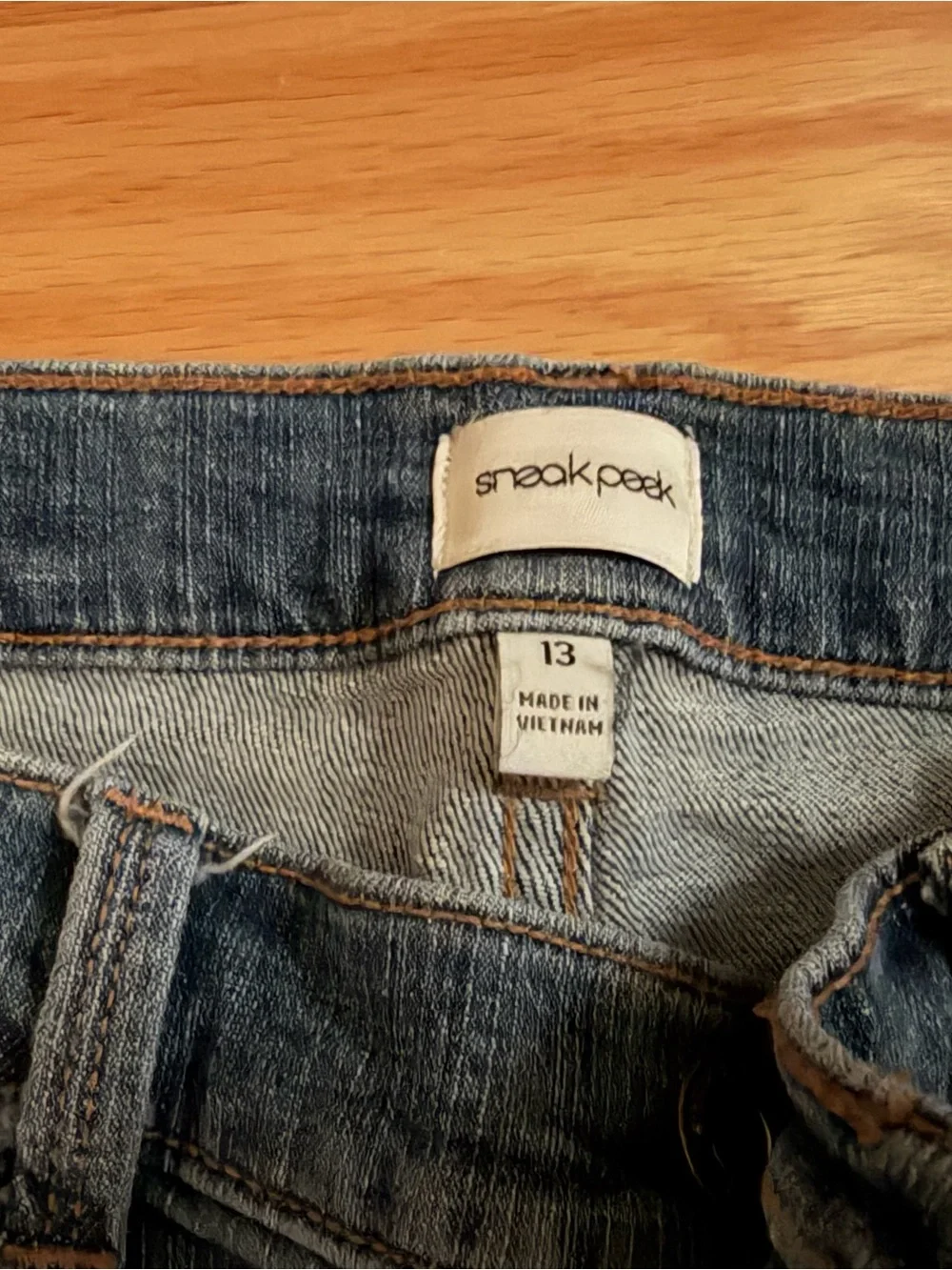 Women’s Ripped  Dark Wash Blue Jeans - Classic Straight Fit Size 13